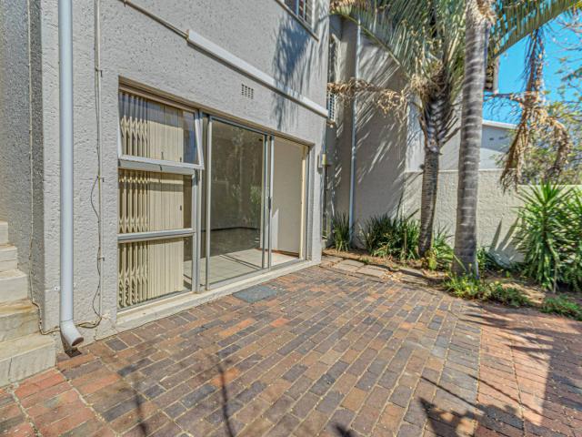 Townhouse for rent in Alexandra, Gauteng