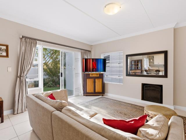 Townhouse for rent in Milnerton, Western Cape
