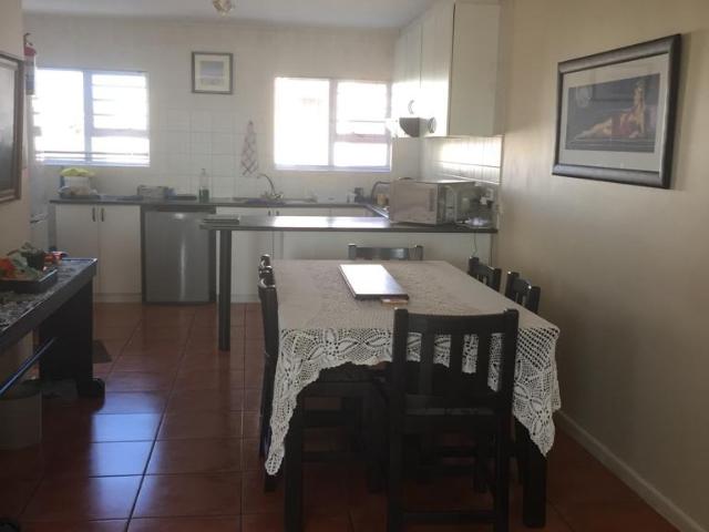 Townhouse for rent in West Coast, Britannia Bay