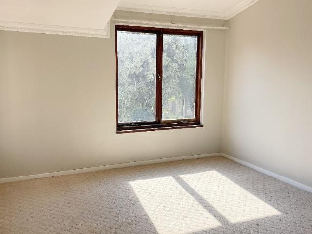 Townhouse for rent in Alexandra, Gauteng