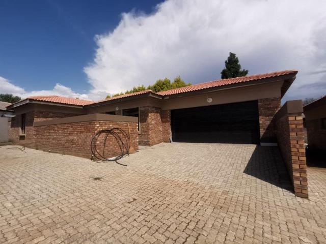 House for rent in Schuinshoogte, Newcastle Local Municipality