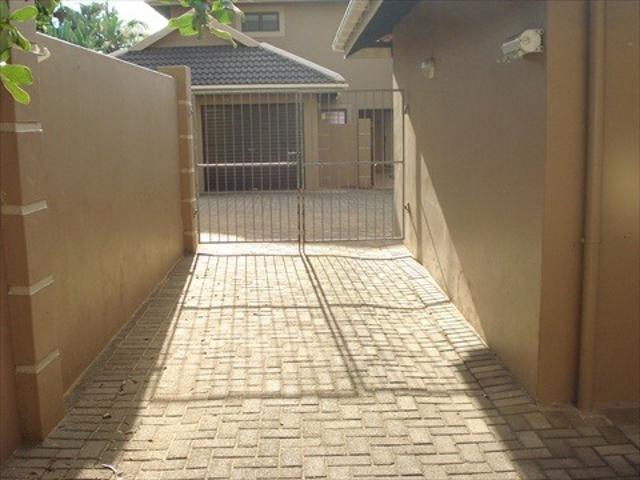Townhouse for rent in Ugu District Municipality, Kwazulu-natal