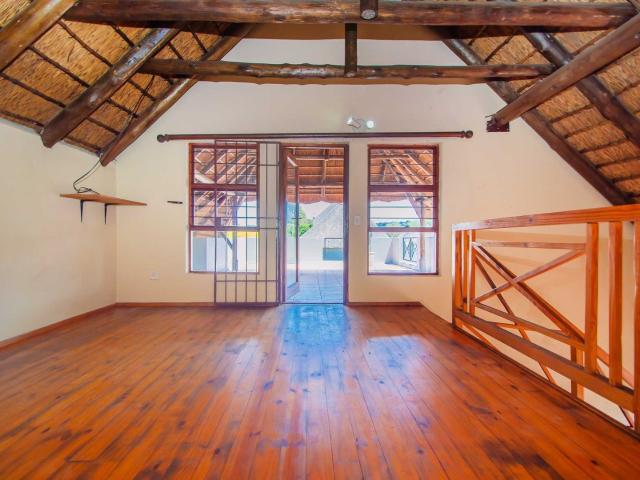 Townhouse for rent in Randburg, Gauteng