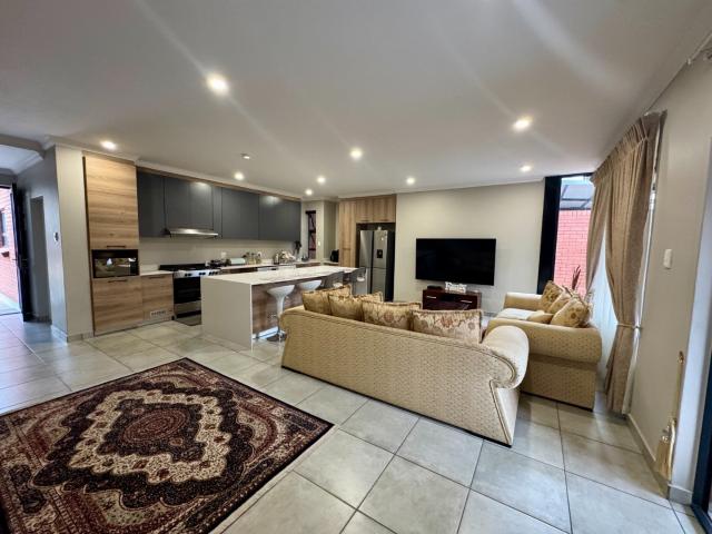 Townhouse for rent in Kungwini, Gauteng