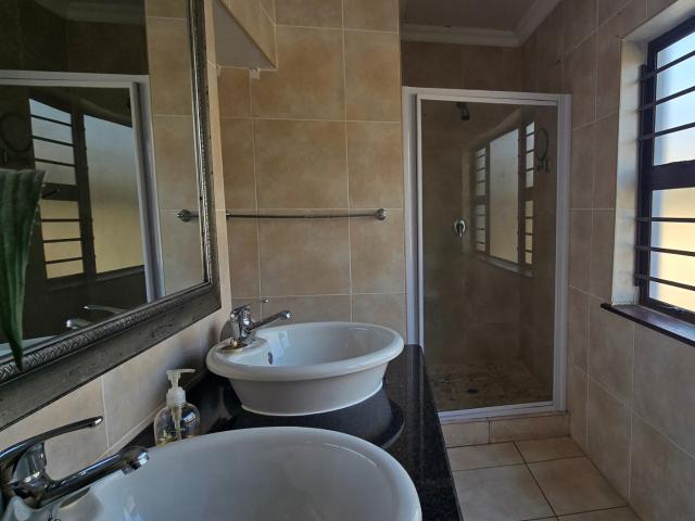 Townhouse for rent in Ugu District Municipality, Kwazulu-natal