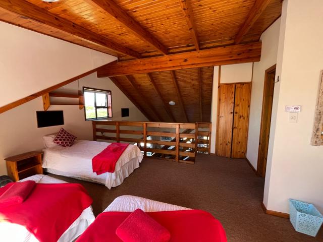 Townhouse for rent in Bushmans River Mouth, Eastern Cape