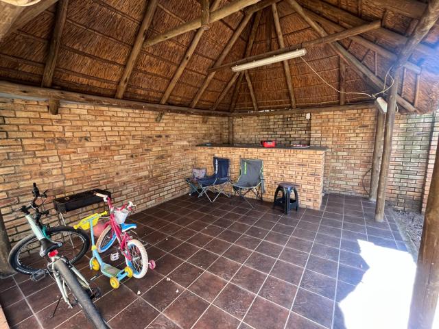 Townhouse for rent in Nooitgedacht, Gauteng