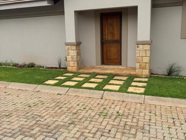 House for rent in Wilkoppies, Matlosana Local Municipality