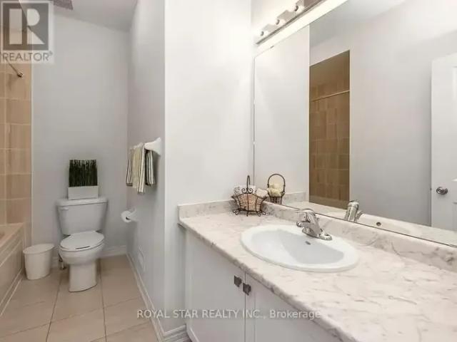 Townhouse for rent in Vaughan