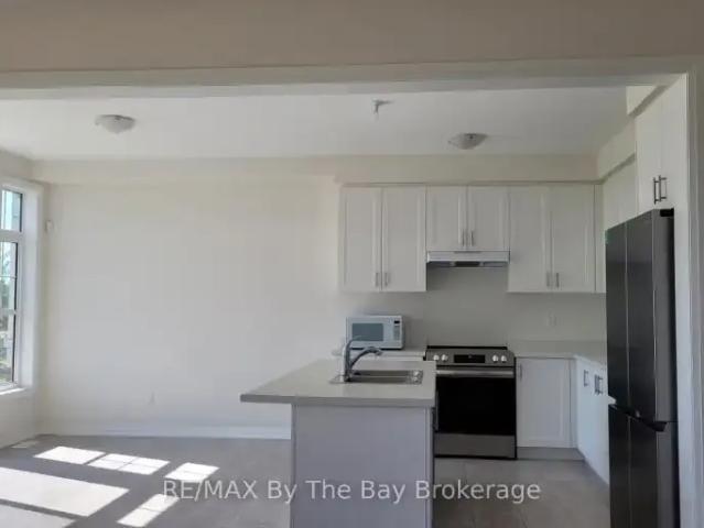 Townhouse for rent in Wasaga Beach, Ontario