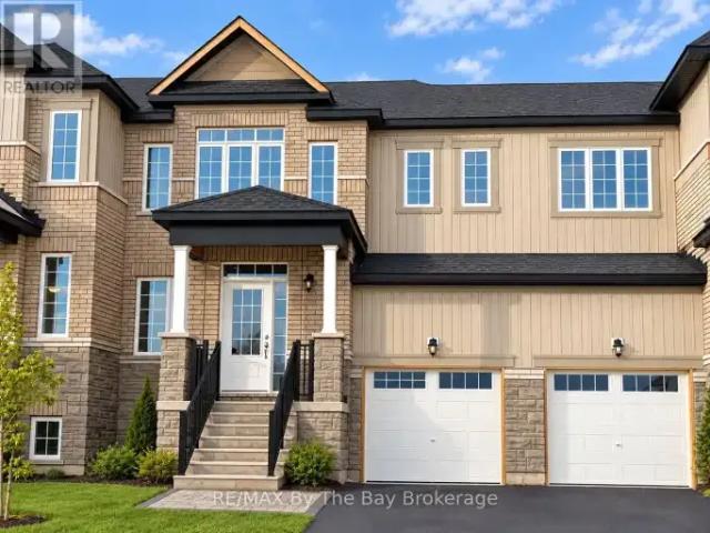 Townhouse for rent in Wasaga Beach, Central Ontario