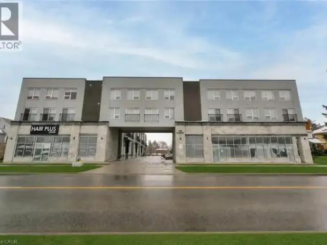 Townhouse for rent in Waterloo, Ontario