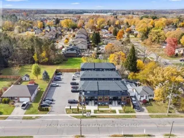 Townhouse for rent in Niagara, Ontario