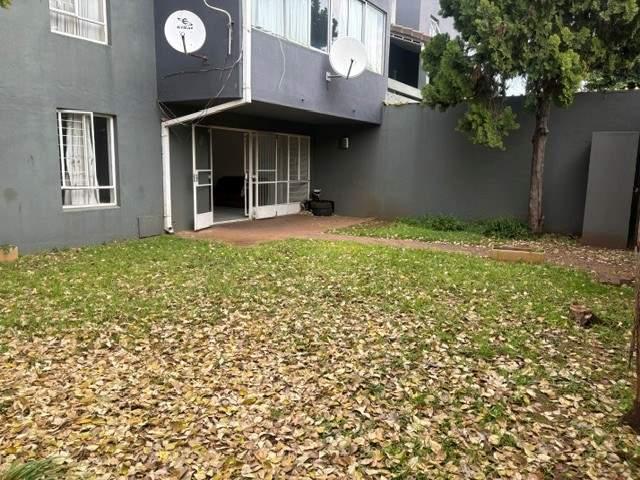 Townhouse for sale in Bloemfontein, Free State