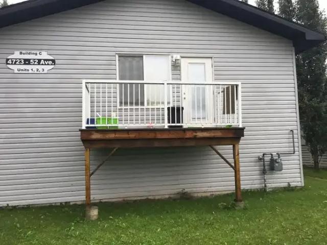 Townhouse for rent in Whitecourt, Alberta