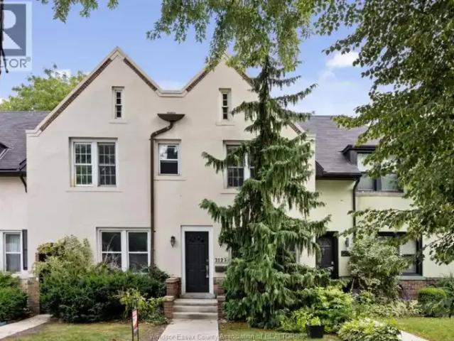 Townhouse for rent in Maidstone, Ontario