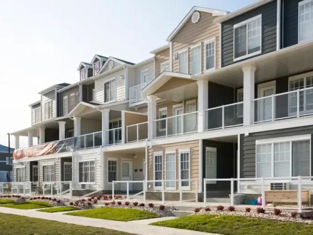 Townhouse for rent in East St. Paul, Manitoba