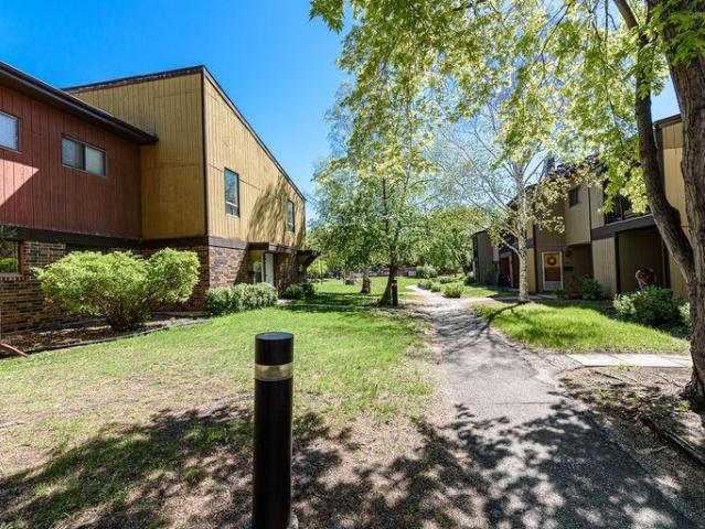 Townhouse for rent in East St. Paul, Manitoba