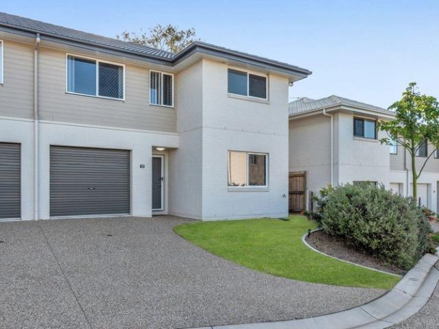 Townhouse for rent in Kallangur, Greater Brisbane