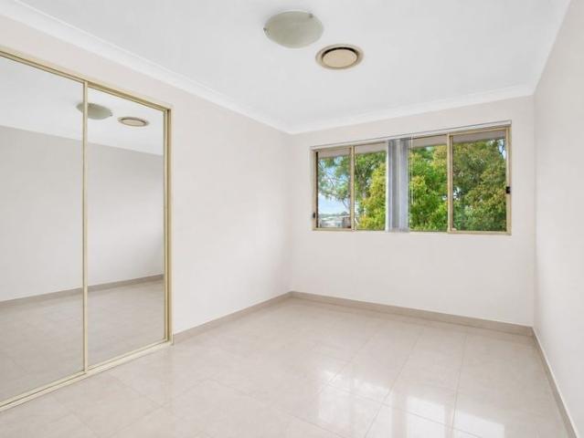 Townhouse for rent in Sydney, New South Wales