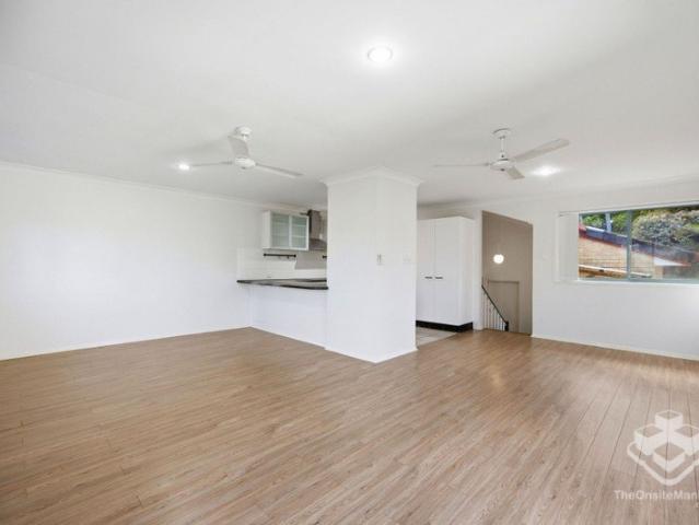 Townhouse for rent in Fernbrook, Queensland
