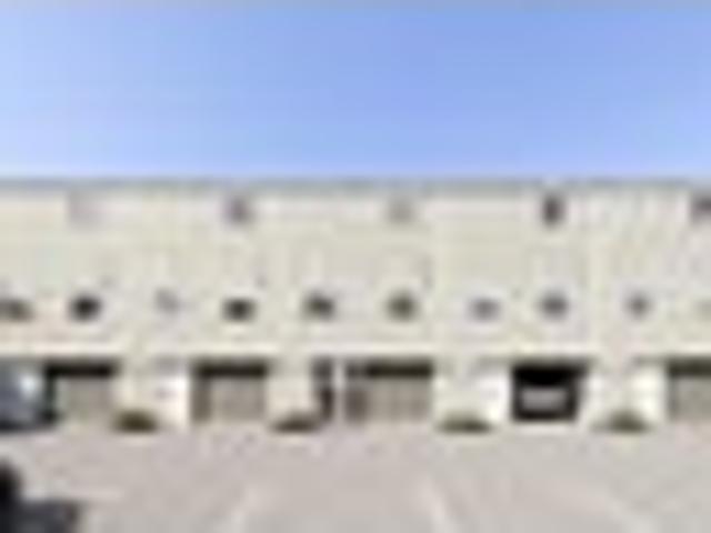 Townhouse for sale in Otakou