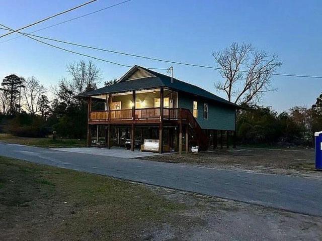 House for sale in Trenton, North Carolina