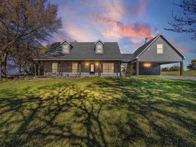 House for sale in Fannin, Texas