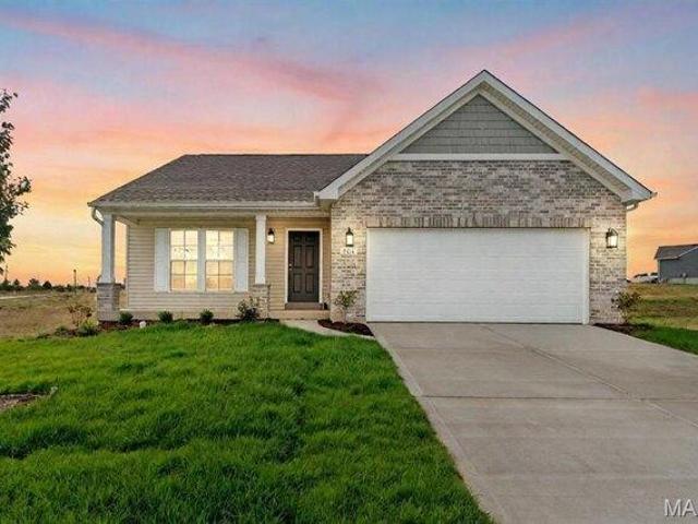 House for sale in Troy, Missouri