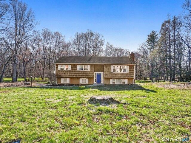 House for sale in Trumbull, Connecticut