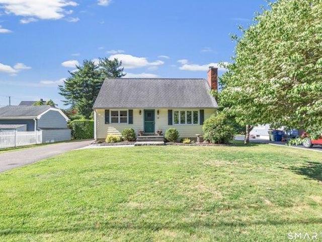 House for sale in Trumbull, Connecticut