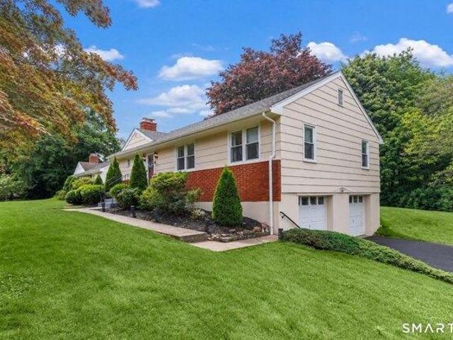 House for sale in Trumbull, Connecticut