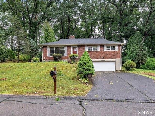House for sale in Trumbull, Greater Bridgeport Planning Region