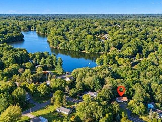 House for sale in Trumbull, Greater Bridgeport Planning Region