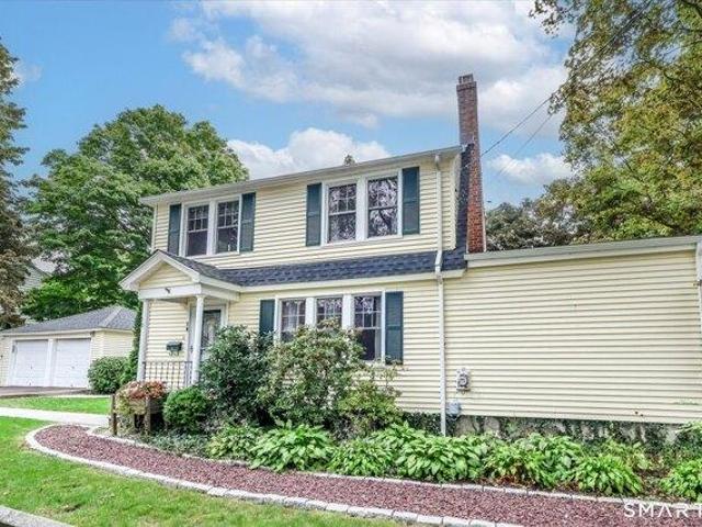 House for sale in Long Hill, Trumbull