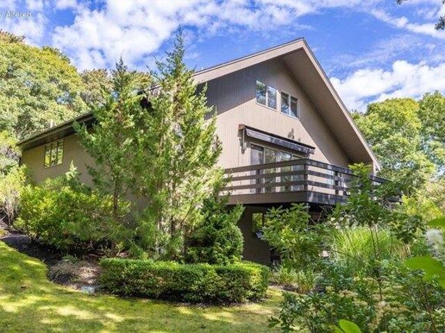 House for sale in North Truro, Massachusetts