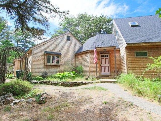 House for sale in North Truro, Massachusetts