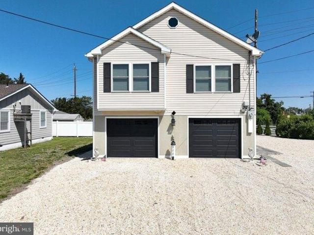 House for sale in Tuckerton, New Jersey