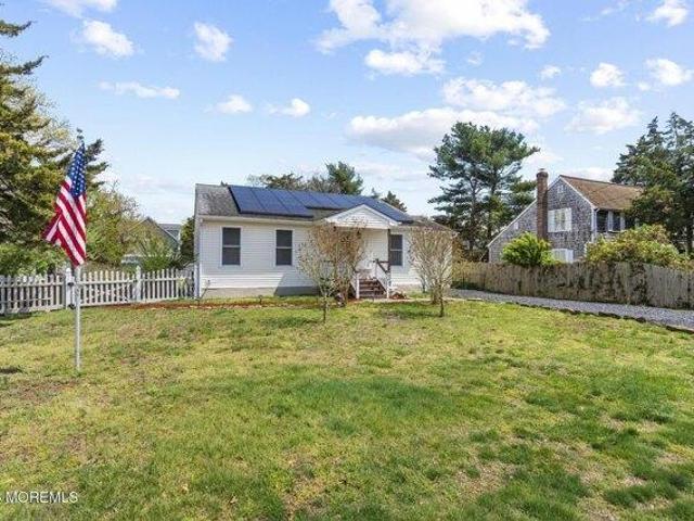 House for sale in Tuckerton, New Jersey