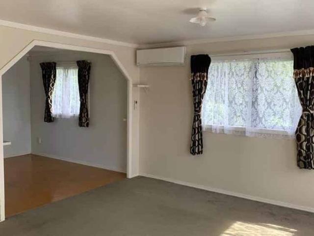 House for rent in Kelston, Oroua County