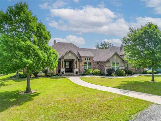 House for sale in Hood, Texas