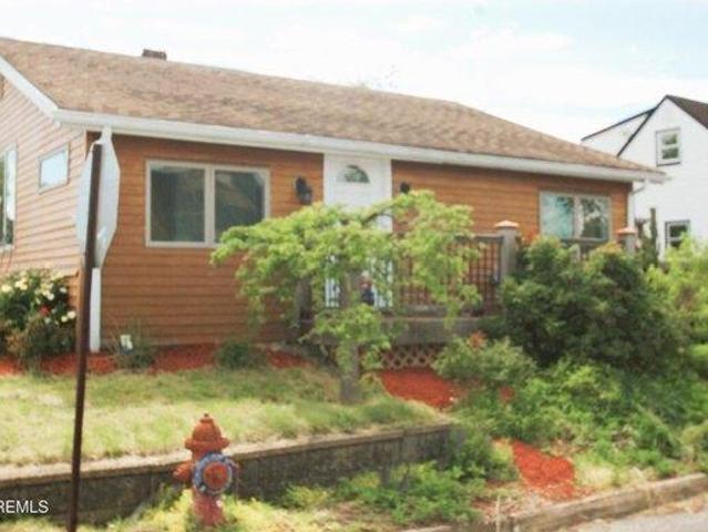 House for sale in Monmouth, New Jersey