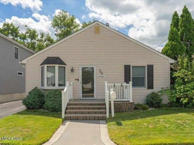House for sale in Natco, Union Beach