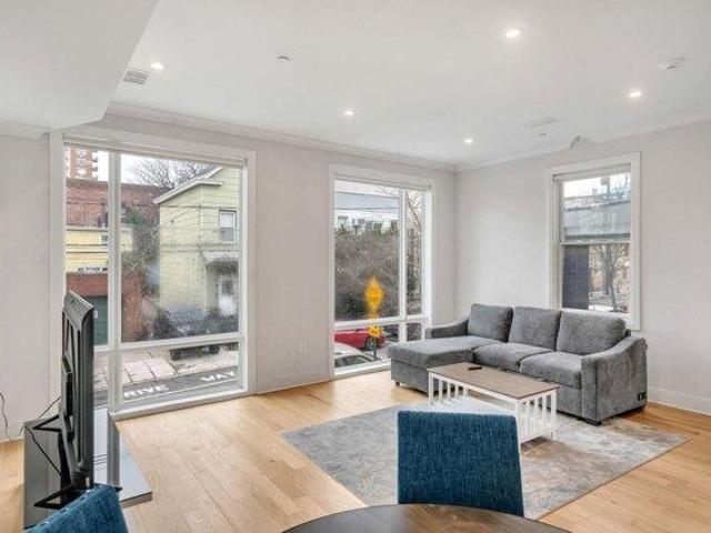 Condo for sale in Hudson, New Jersey