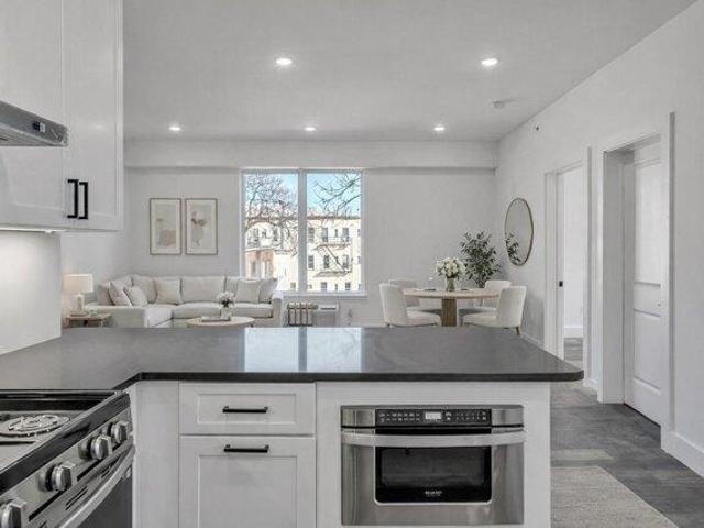 Condo for sale in Hudson, New Jersey