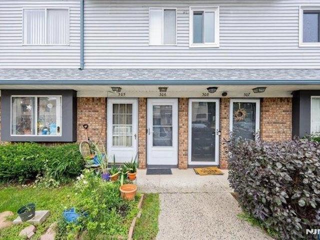 Condo for sale in Union, Union County