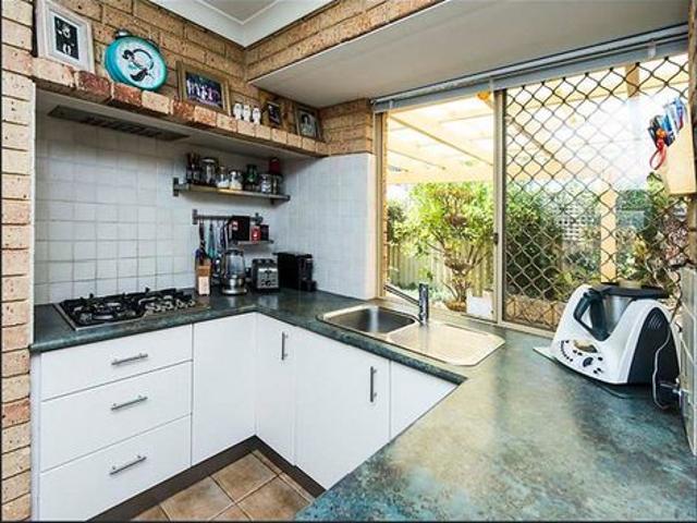 Apartment for rent in Cloverdale, Western Australia