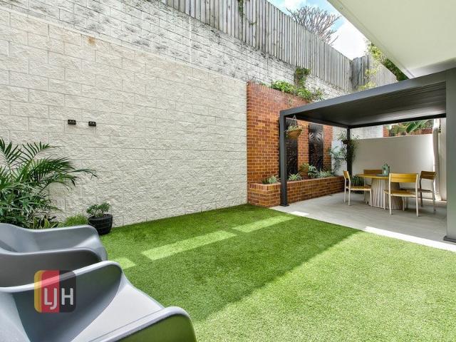 Apartment for rent in Toombul, Queensland