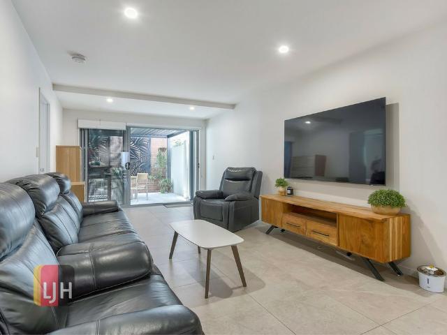 Apartment for rent in Toombul, Queensland