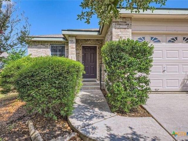 House for sale in Universal City, Texas